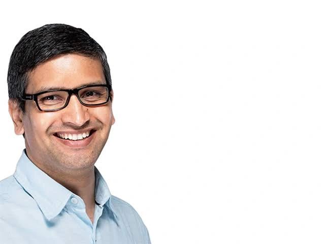 Meet thMeet the man who built a 22,000 CR baby care company.